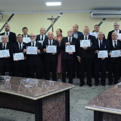 CÂMARA MUNICIPAL DE PORTO VELHO/RO CONCEDE MOÇÃO DE...