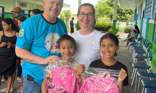 Loja Humanidade e Fraternidade de Rondônia realiza entrega de kits escolares antes do início do ano letivo