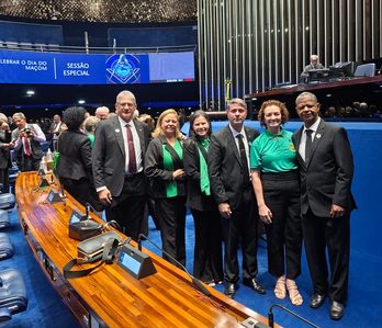 GOB-RO PARTICIPA DE SESSÃO ESPECIAL NO SENADO FEDERAL EM HOMENAGEM AO DIA DO MAÇOM
