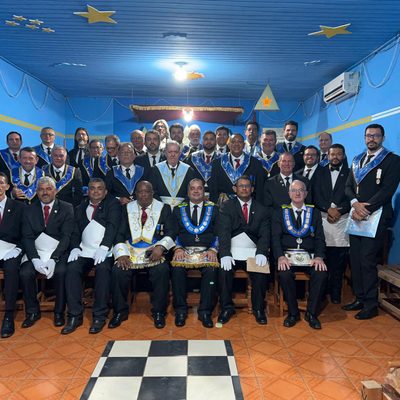 LOJA ERNANI CORREA FRÓES REALIZA SESSÃO MAGNA...